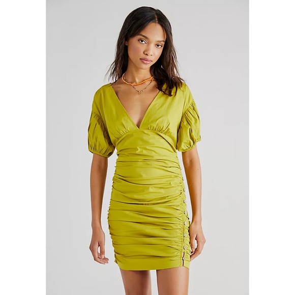 Free People Dresses & Skirts - Free People Tastemaker Mini Buttondown V Neck Ruched Puff Sleeve Dress Small